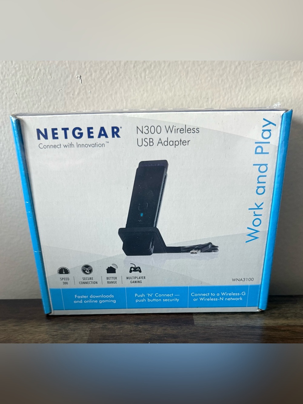 NetGear WNA3100 Wireless N-300 USB Wifi USB Adapter with Cradle
